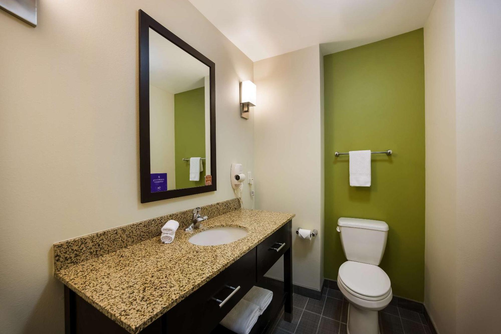 Sleep Inn & Suites Colby Exteriér fotografie